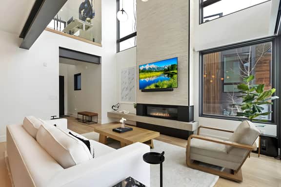 Ski In* Modern & New Park City Townhome